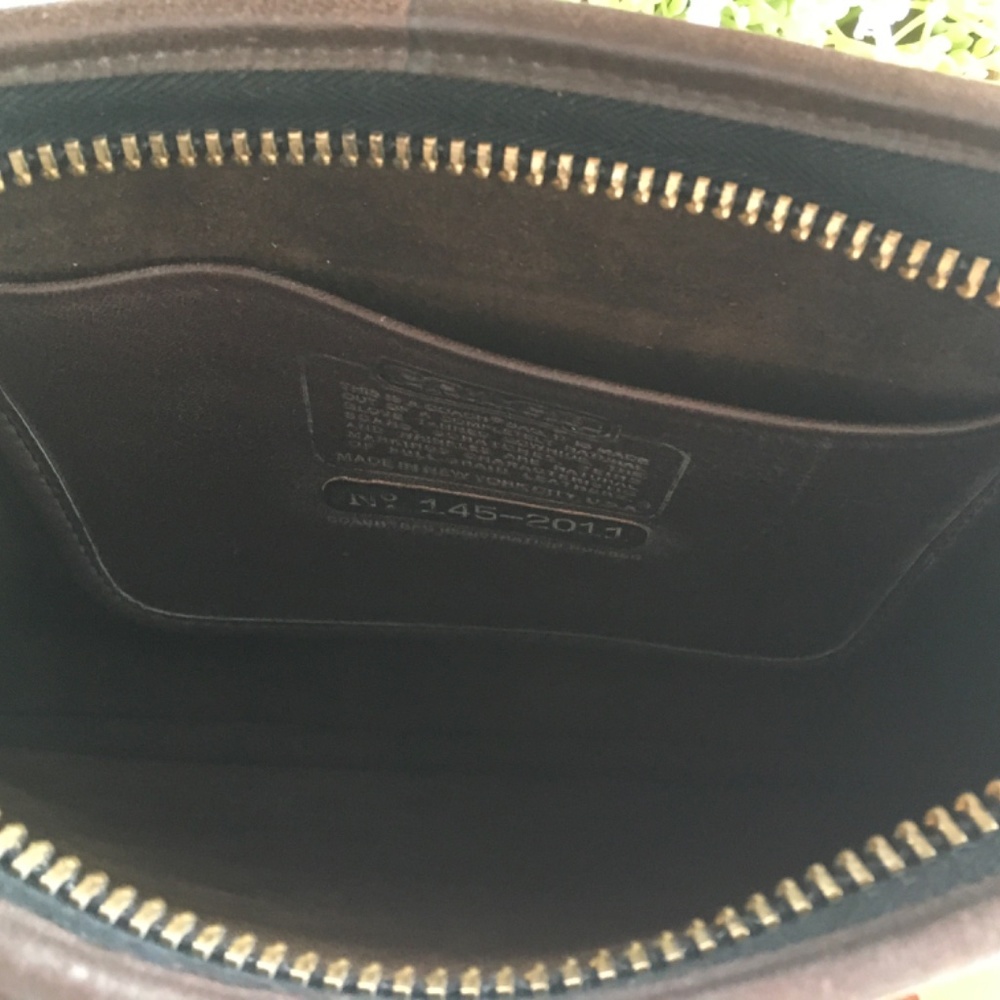 1970’s Vintage NYC Coach Mahogany Leather Clutch Bag - Picture 5 of 8